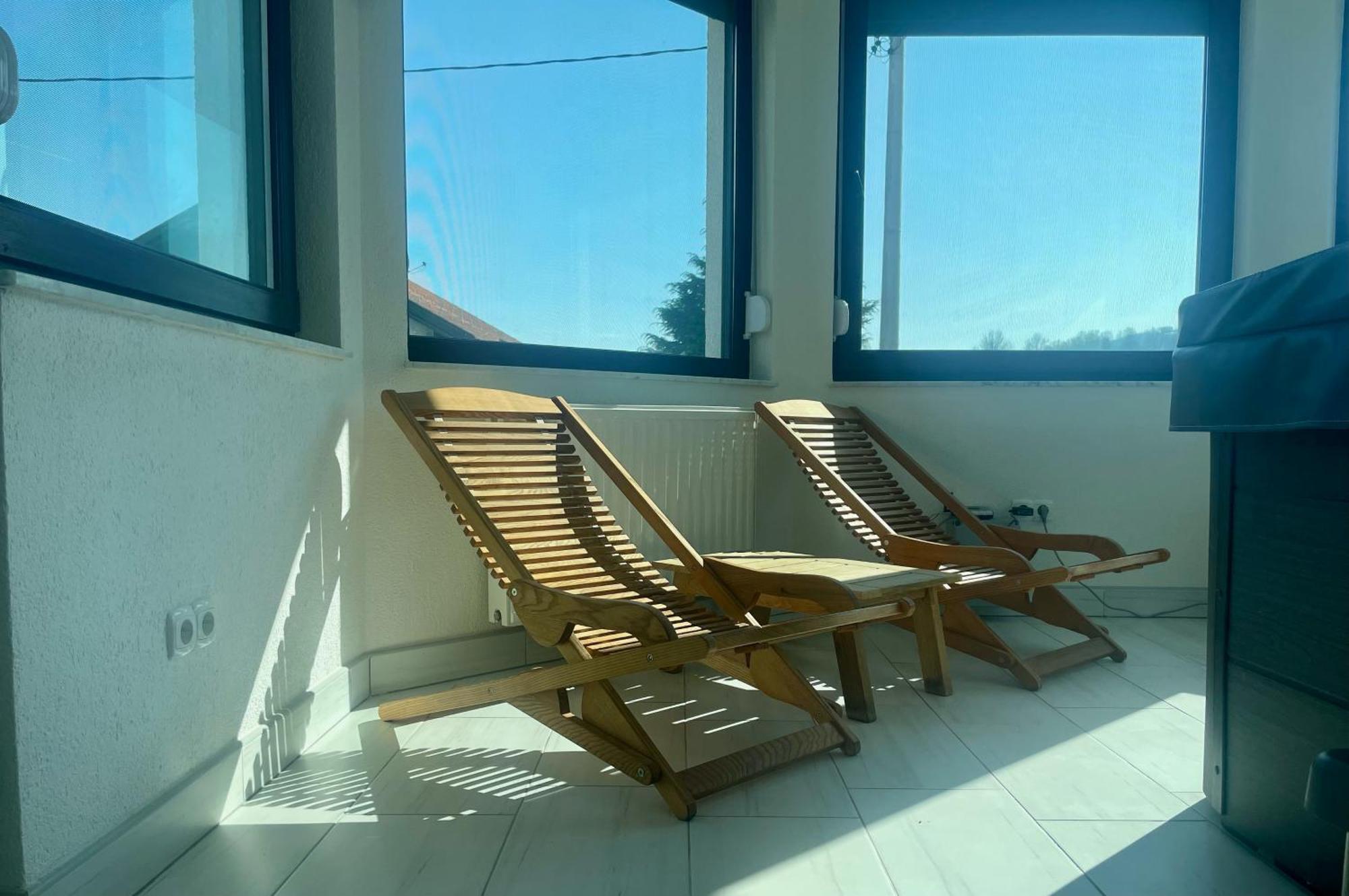 Hotel Pilot Cazin Dış mekan fotoğraf